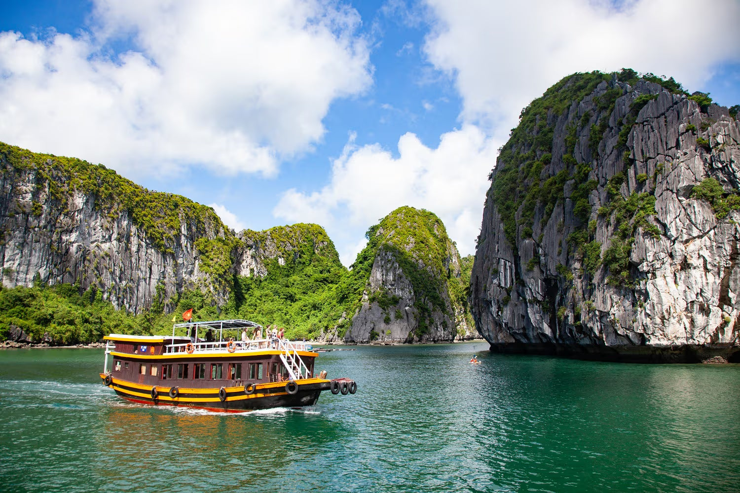 7 - Day Vietnam Tour